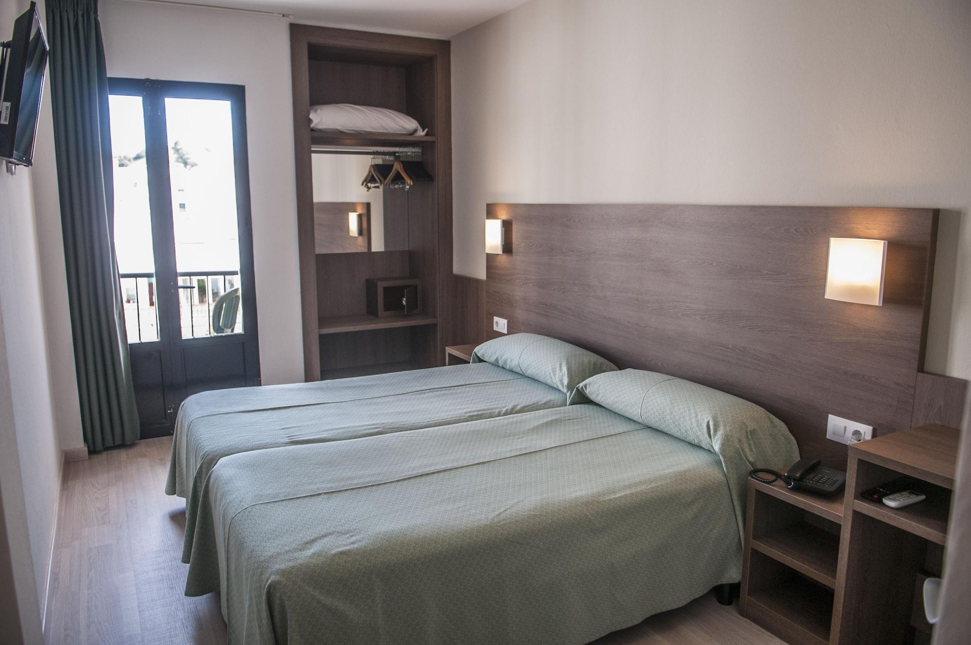 Hotel Loar Ferreries Eksteriør billede
