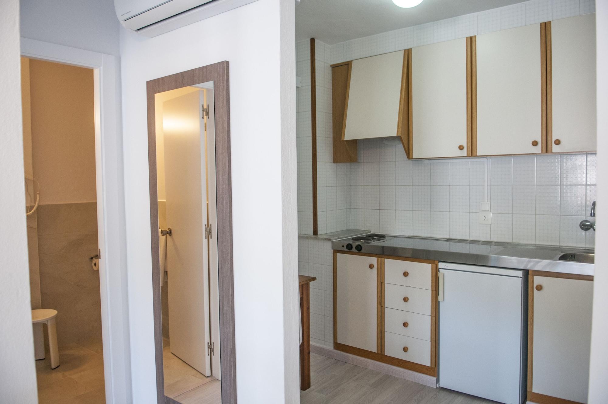 Hotel Loar Ferreries Eksteriør billede